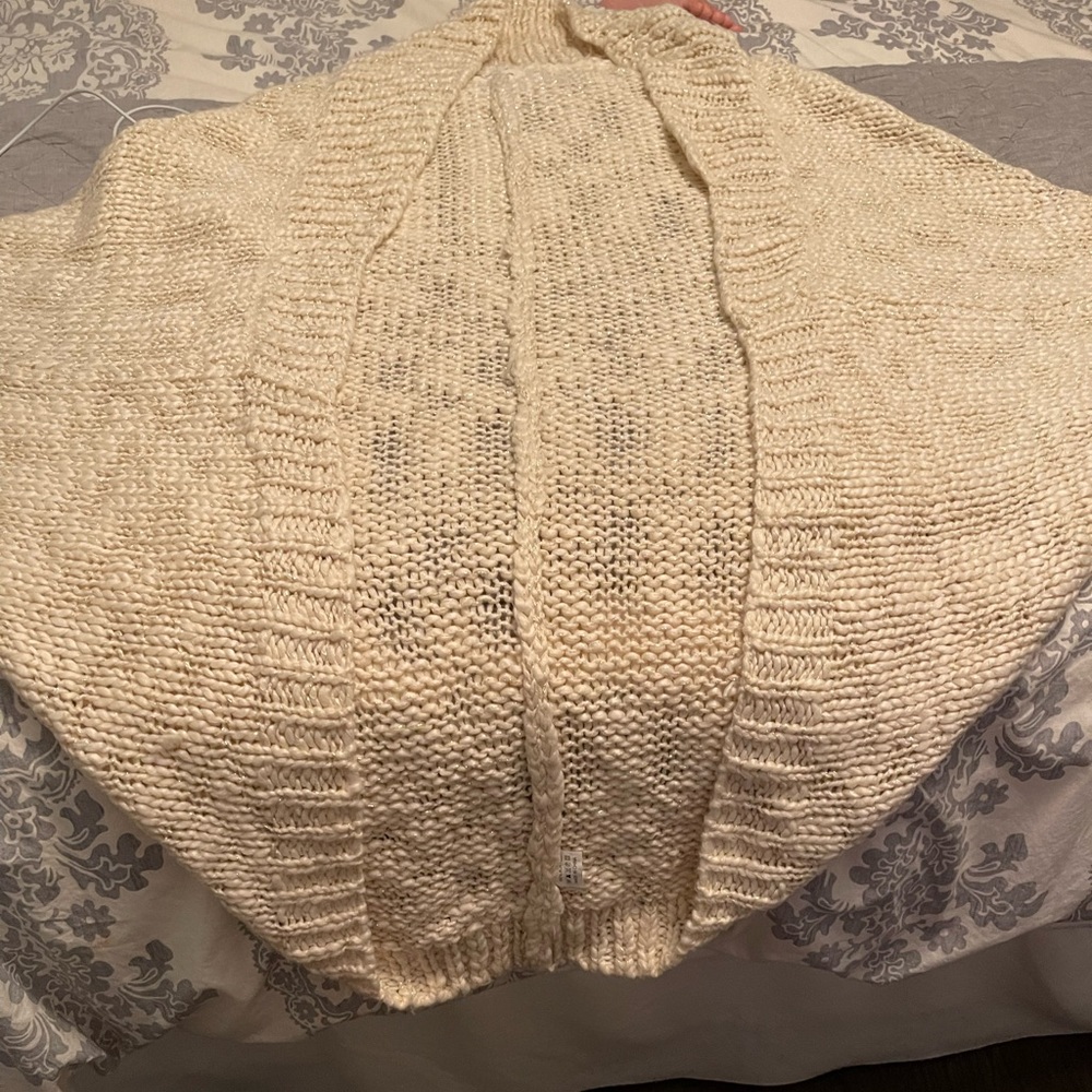 Joyfolie (Mia joy) cocoon sweater size large